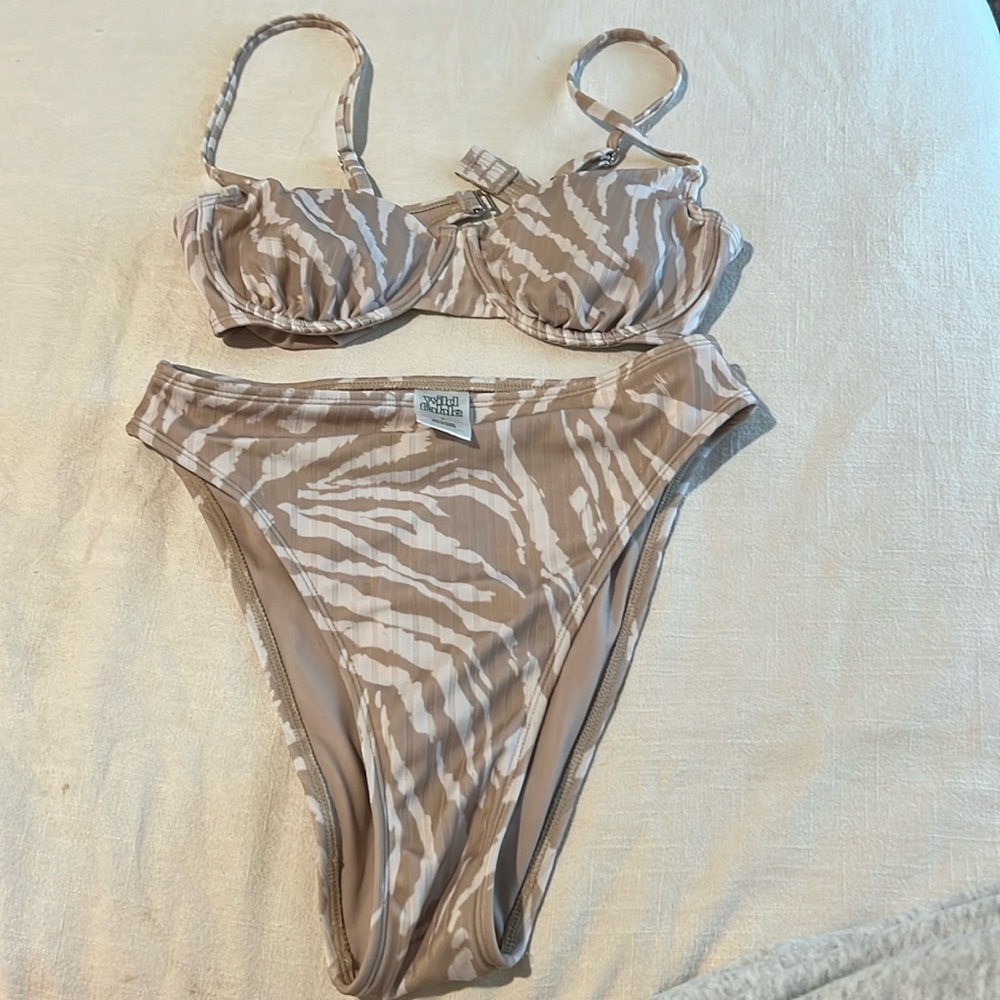 Wild fable bikini size small
